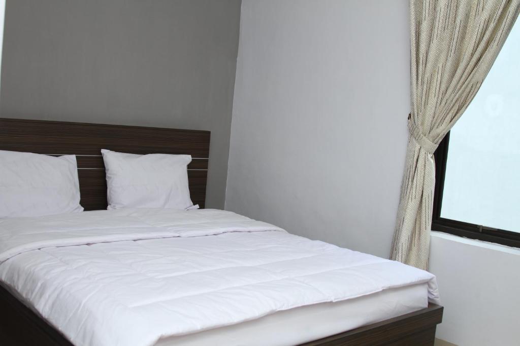 Hotel Diamond Makassar Ruang foto